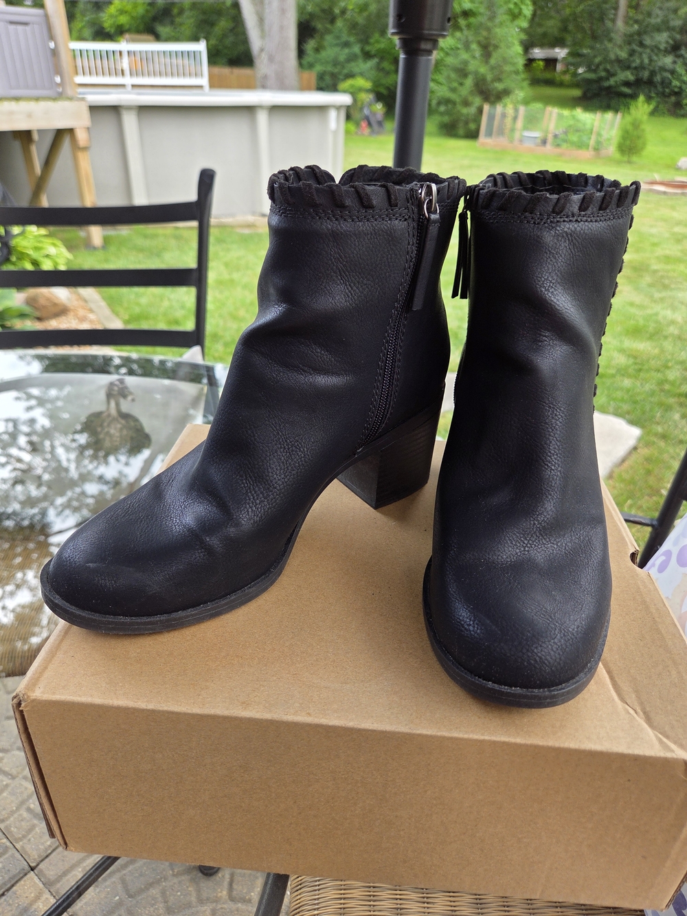Black Women's Ruffled Ankle Boots - Classic Heeled Bootie